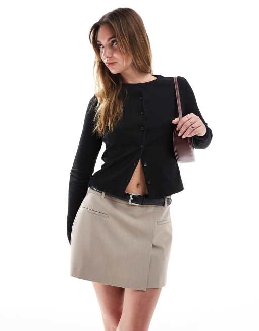 Stradivarius tailored belted mini skort in taupe, 3 of 5