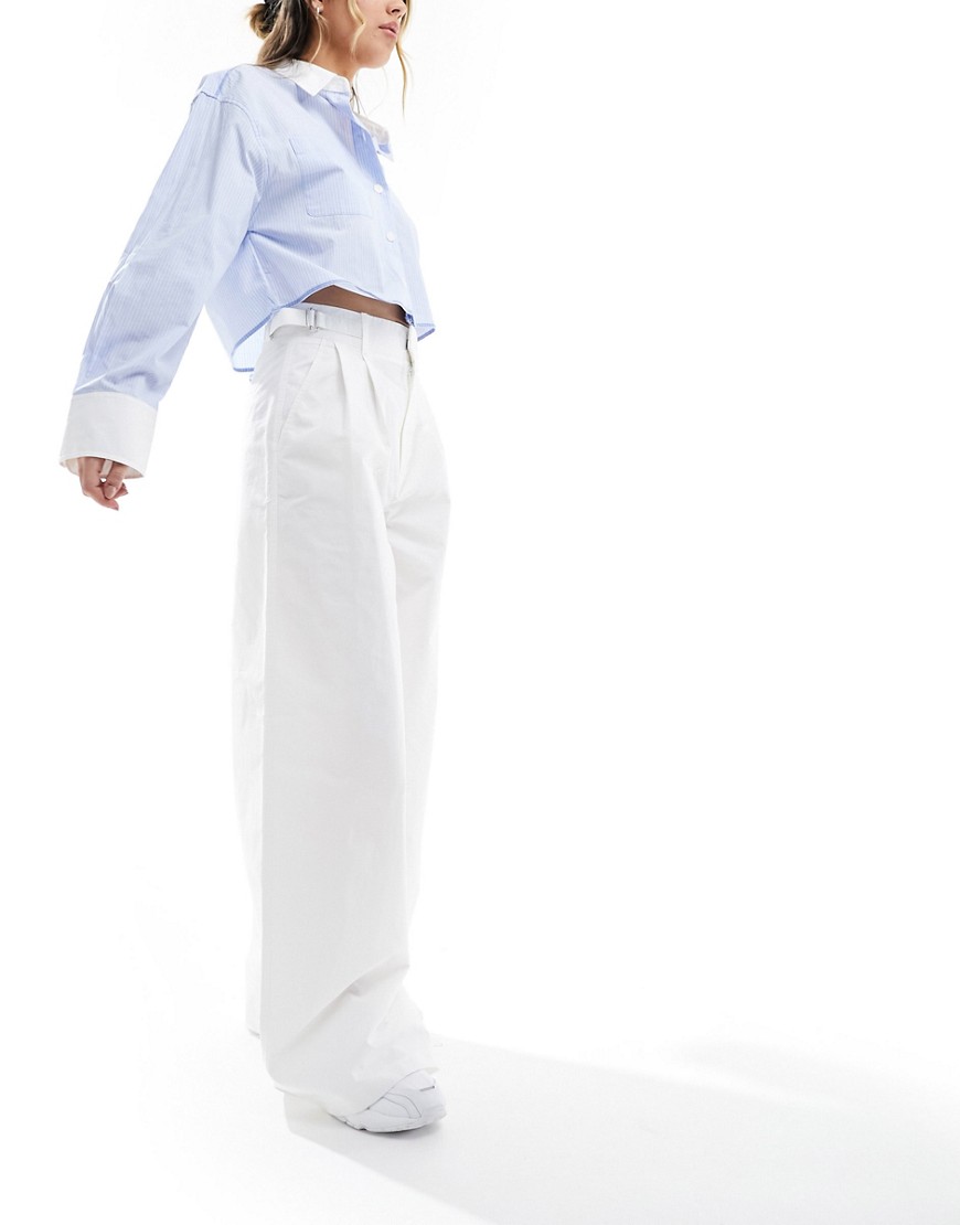 Stradivarius Tailored Cotton Super Wide Leg Pants In White