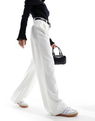Stradivarius Tailored Belted Pants in White