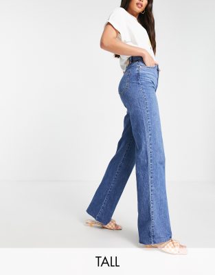 Stradivarius - Petite straight leg 90s jeans with rips in blue-Blues