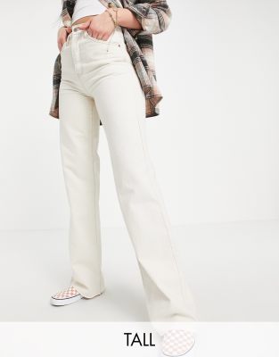 Stradivarius Petite 90s Dad Jeans In Ecru-white