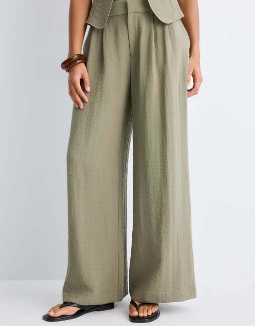 Stradivarius Tall adjustable wide-leg linen-effect trousers in khaki, 4 of 4