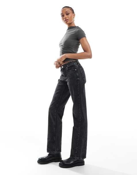 Stradivarius - Tall - D03 - Jeans met rechte pijpen en lage taille in zwarte wassing - view 1