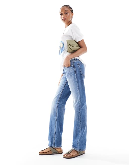 Stradivarius Tall D03 low waisted straight leg jean in mid blue wash, 3 of 5