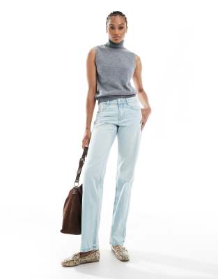 Tall D03 low waisted straight leg jeans in light blue wash