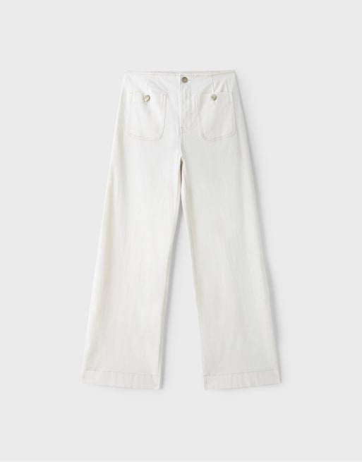 Stradivarius Tall d77 minimalistische Jeans mit Taschen in Vanille, 6 von 7