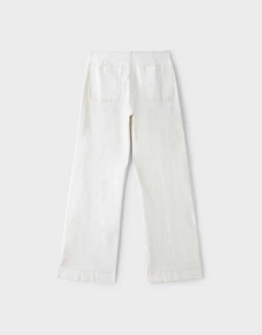 Stradivarius Tall d77 minimalistische Jeans mit Taschen in Vanille, 7 von 7