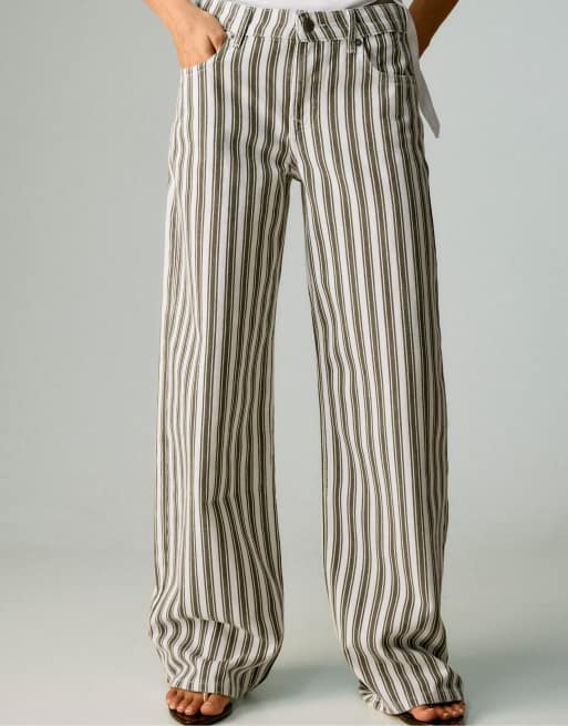 Stradivarius Tall d91 Low Wide-Leg-Twill-Jeans in Khaki, 2 von 7