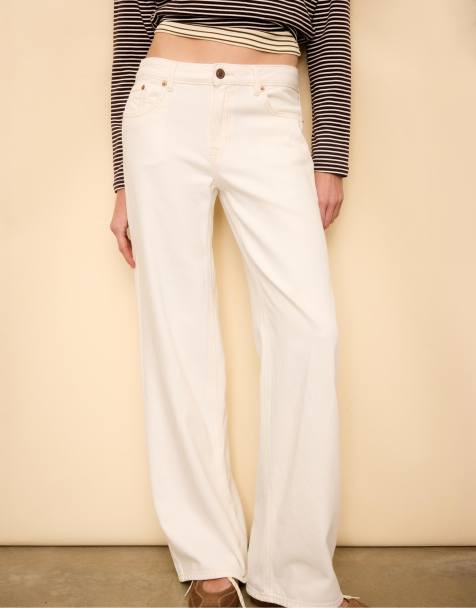 Stradivarius Tall – D91 – Weite geschnittene Jeans aus Twill in Vanille mit niedrigem Bund - view 1