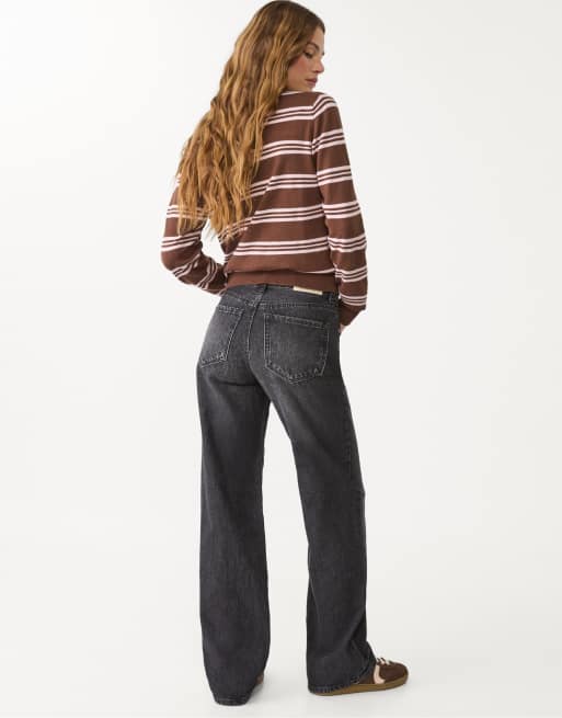 Stradivarius Tall D92 Jeans dritti a fondo ampio nero slavato