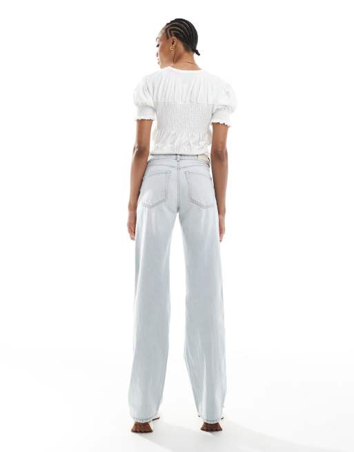 Stradivarius Tall d92 straight wide-leg jeans in light grey, 2 of 5