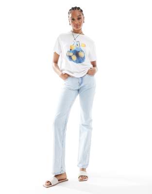 Stradivarius Tall - D98 - Gerade geschnittene Jeans in Hellblau-Grau