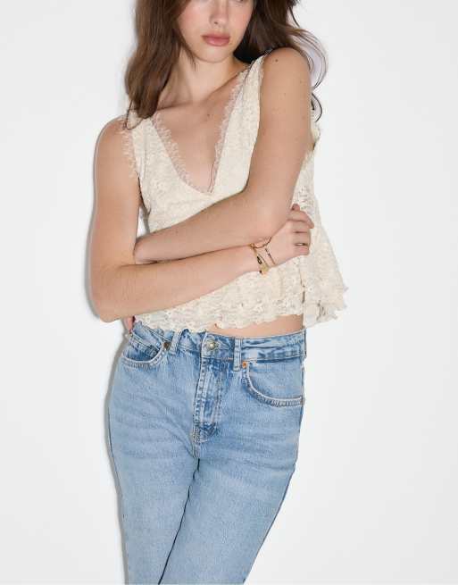Stradivarius Tall d98 straight-leg vintage effect jeans in light blue, 4 of 7