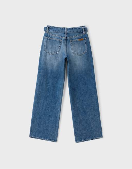 Stradivarius Tall jeans a gamba larga con doppia vita in denim blu medio, 7 di 7