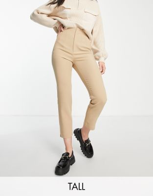 Stradivarius Tall - Pantalon cigarette ajusté - Beige | ASOS