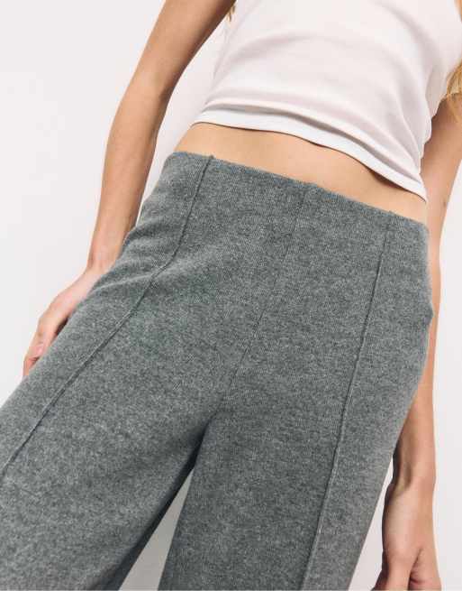 Stradivarius Tall pantaloni in maglia con dettaglio cuciture grigio scuro, 4 di 7