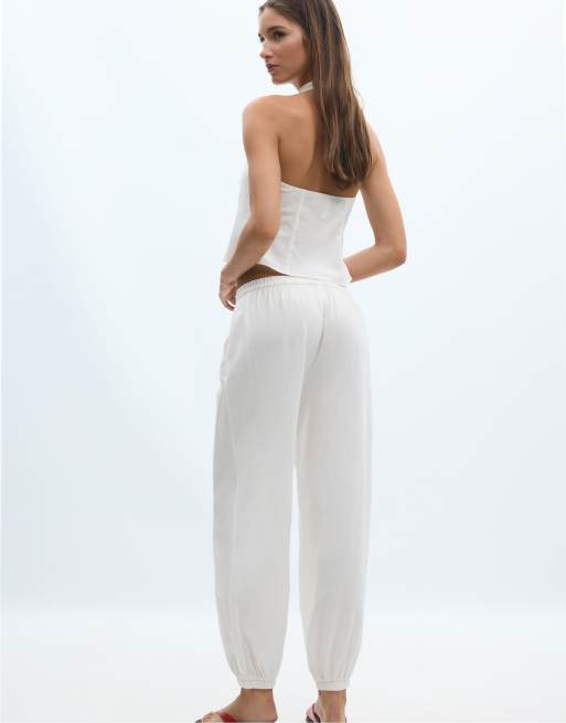Stradivarius Tall – Sarouel-Hose in Weiß mit Leinenoptik, 3 von 4