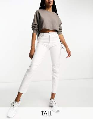 Stradivarius Tall slim mom jean with stretch in white