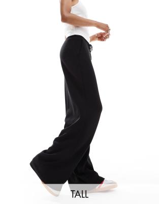 Stradivarius Tall soft touch wide leg jogger in black φωτογραφία