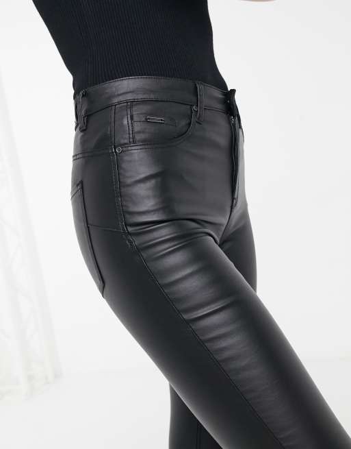 Stradivarius Tall - Sorte skinny-jeans med coating og pushup-effekt, 3 af 4