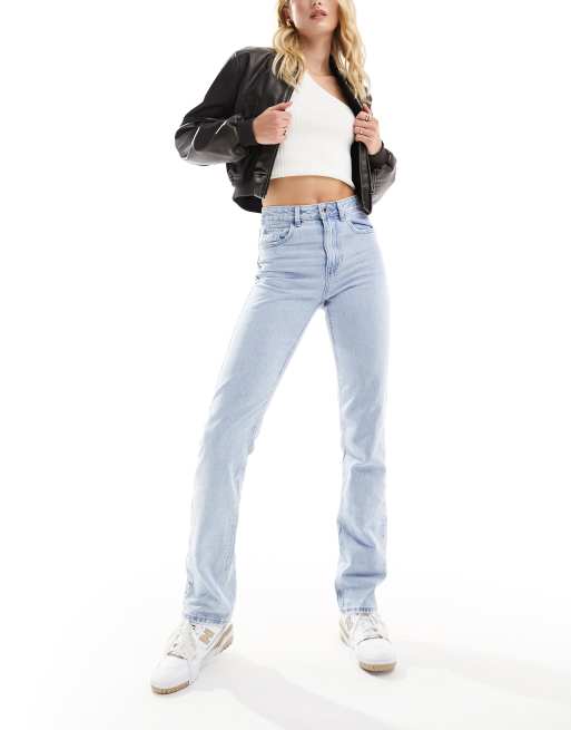 Stradivarius Tall - STR - Jeans met rechte pijpen in lichtblauwe wassing, 4 van 5