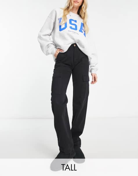 Stradivarius Tall straight leg cargo trouser in black - view 1