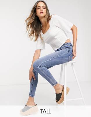 stradivarius slim mom jean with stretch in light blue wash