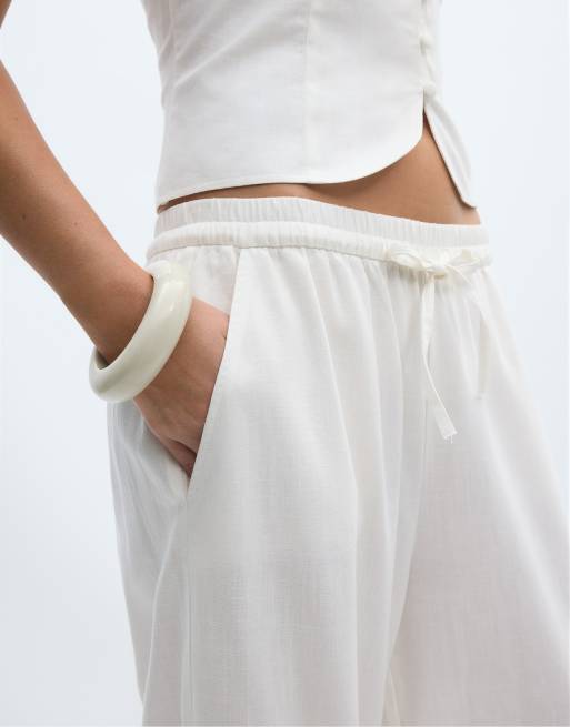 Stradivarius Tall – Vita sarouel-byxor i linneliknande tyg, 4 av 4