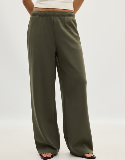 Stradivarius Tall wide-leg jogger trousers in khaki, 4 of 6