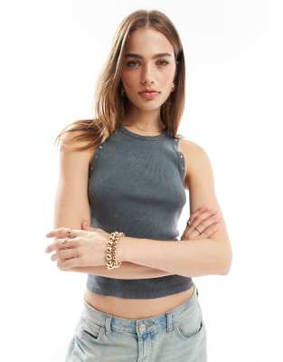 Stradivarius - Tanktop in Anthrazit mit Nietendetail-Grau