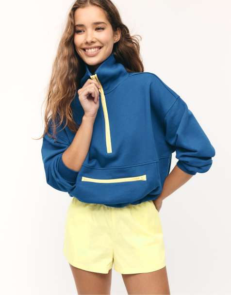 Stradivarius - Technische shorts met zijstreep in pastelgeel - view 1