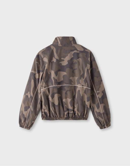 Stradivarius teknisk prickig vindjacka i brunt, 6 av 6