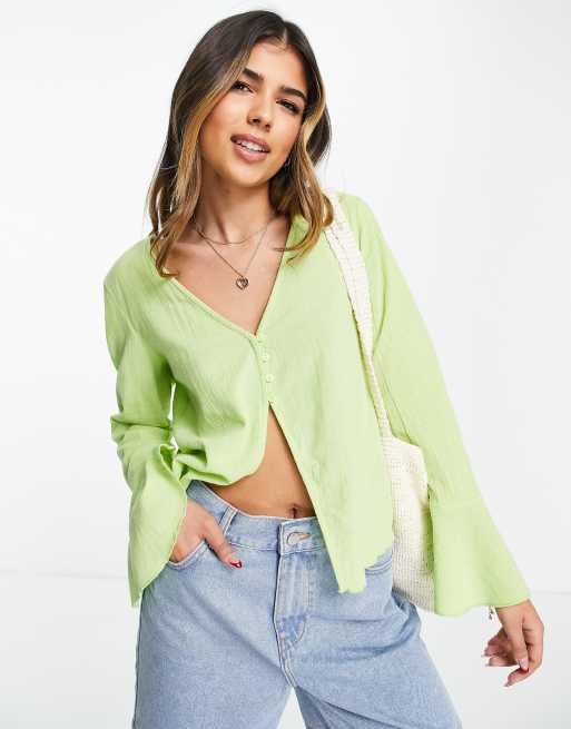 Stradivarius textured 90s slimline split front top in pistachio | ASOS