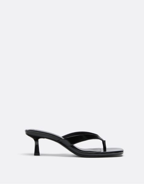 Stradivarius Thong heeled sandals in black - view 1