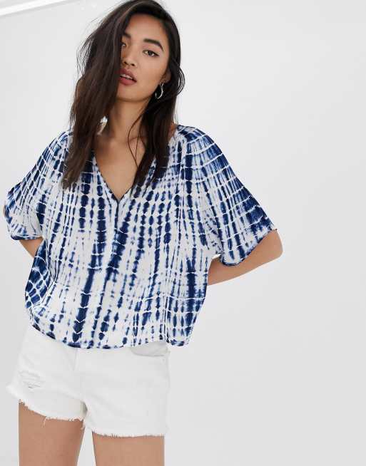 Stradivarius tie dye v neck blouse in blue | ASOS