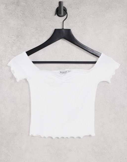 Stradivarius - Top à décolleté en cœur avec bordures ondulées - Blanc