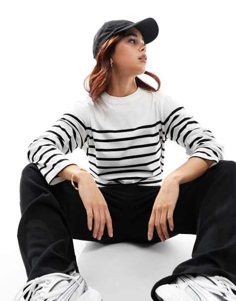 Top a righe breton, T-shirt e crop top