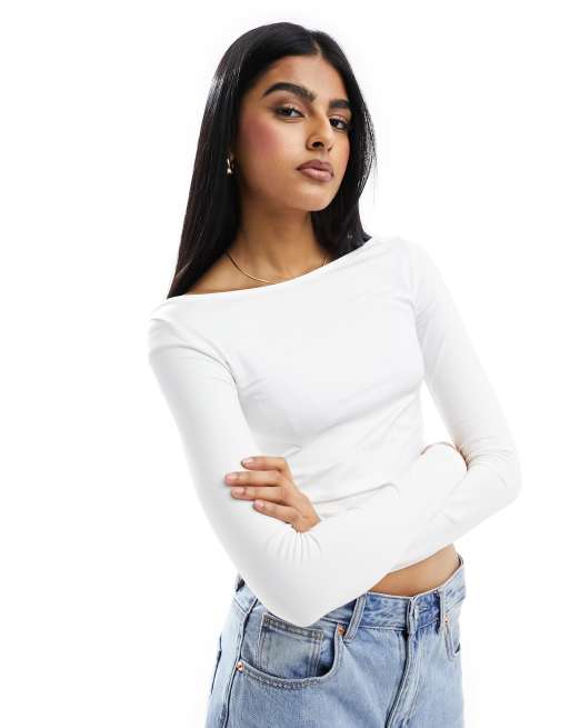 Stradivarius - Top a maniche lunghe bianco con scollo a barchetta