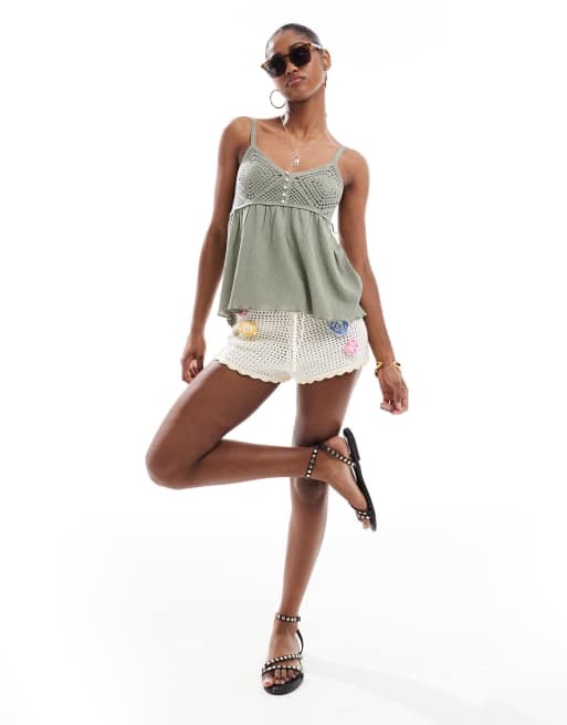 Stradivarius - Top à volants en maille au crochet - Kaki