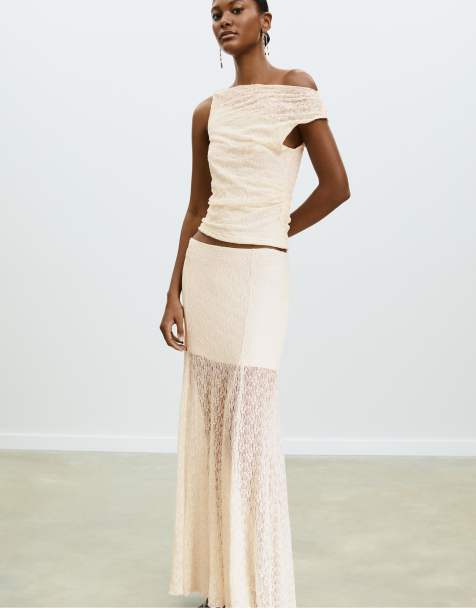 Stradivarius - Top asimmetrico in pizzo color vaniglia - view 1