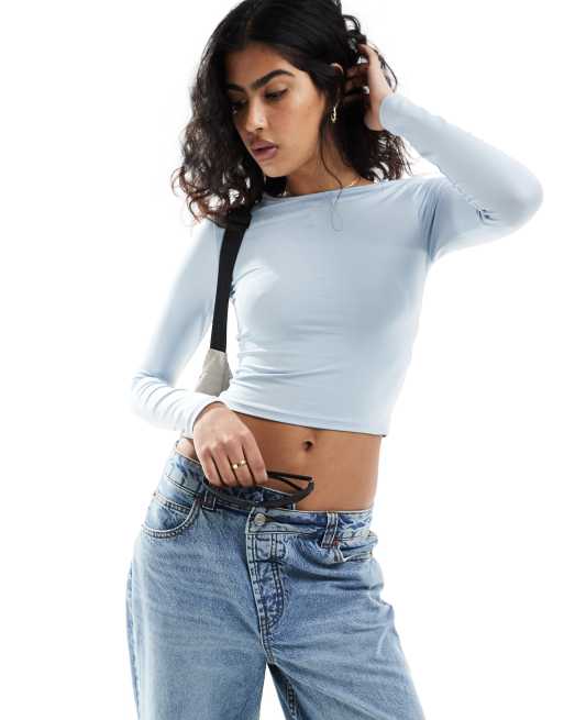 Stradivarius - Top attillato blu chiaro in poliammide 