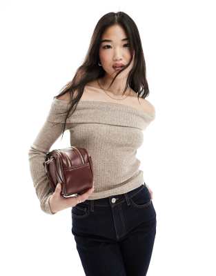 Stradivarius - Top color cuoio con scollo Bardot