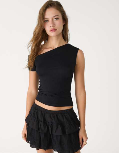 Stradivarius - Top met asymmetrische hals in zwart - view 1