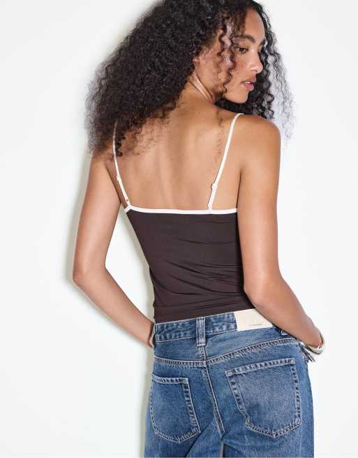 Stradivarius top met spaghettibandjes van polyamide in bruin, 3 van 4