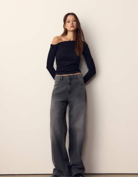 Stradivarius - Top nero asimmetrico con arricciature - view 1