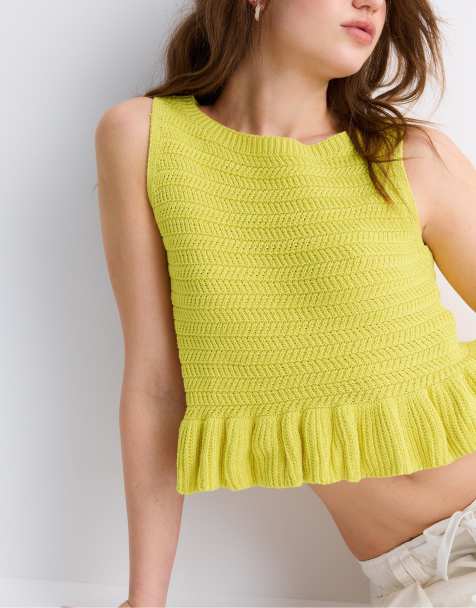 Stradivarius - Top peplo in maglia color oro - view 1