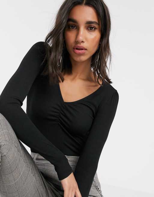 Stradivarius - Top rassemblé à l'avant - Noir