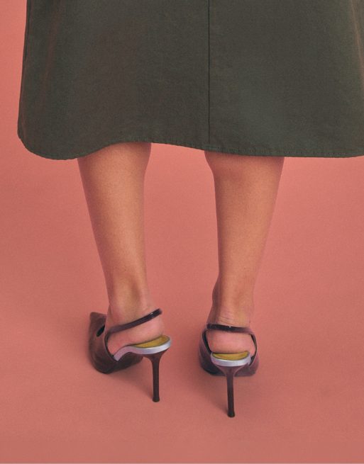 Stradivarius trefarvede pumps med hælrem i bordeaux, 2 af 6