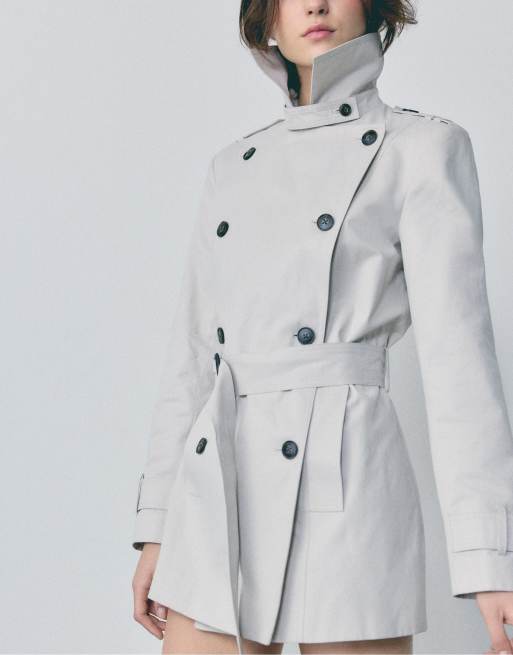 Stradivarius - Trench basic corto color pietra