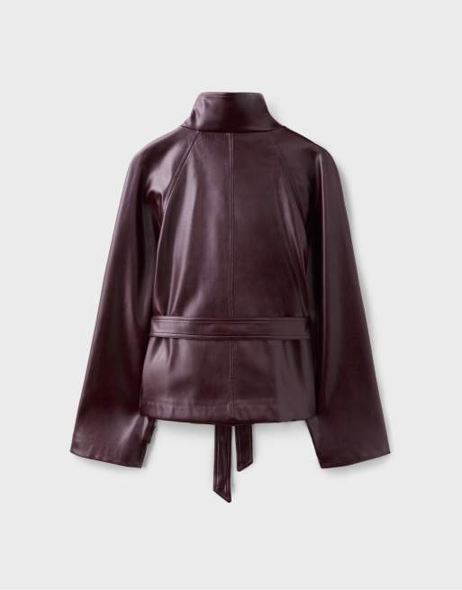Stradivarius trench-coat effet cuir à col montant bordeaux, 7 de 7